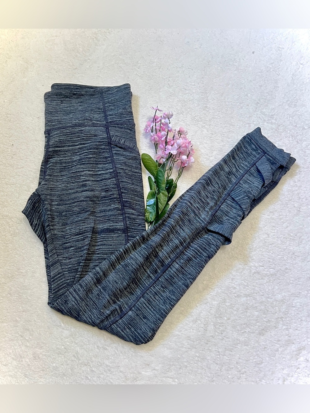 Athleta Chaturanga Cutout Grey Spacedye Leggings - Medium Tall/MT (28")